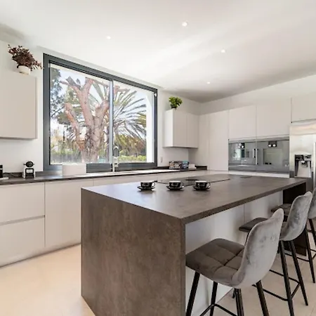Brand New 7b Zelda Beachside New Golden Mile * Estepona