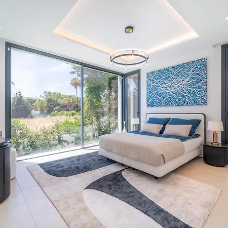 Tatil Evi Brand New 7b Zelda Beachside New Golden Mile Estepona