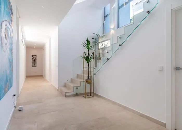 Feriehus Brand New 7b Zelda Beachside New Golden Mile