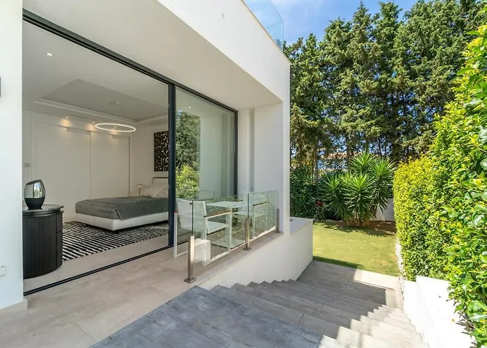 Brand New 7b Zelda Beachside New Golden Mile Feriehus Estepona