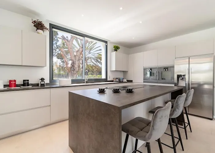 Brand New 7b Zelda Beachside New Golden Mile * Estepona