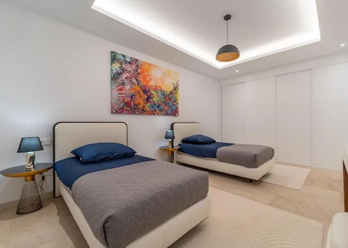 Brand New 7b Zelda Beachside New Golden Mile Feriehus