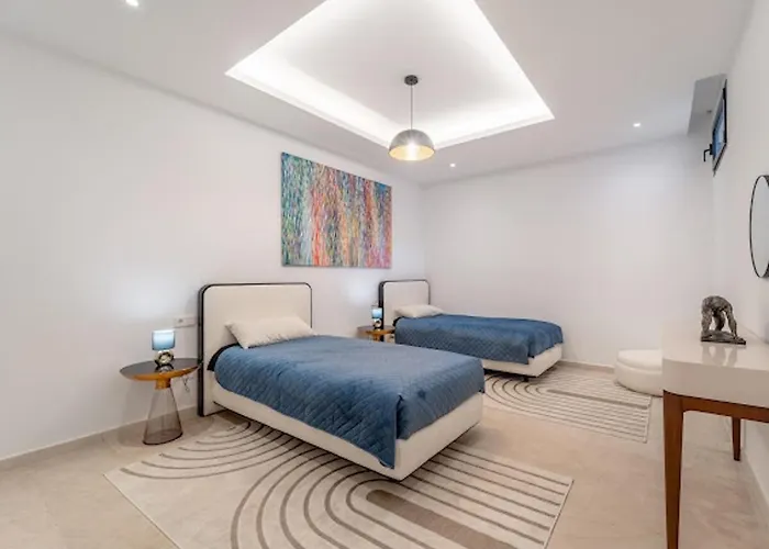 Brand New 7b Zelda Beachside New Golden Mile Estepona