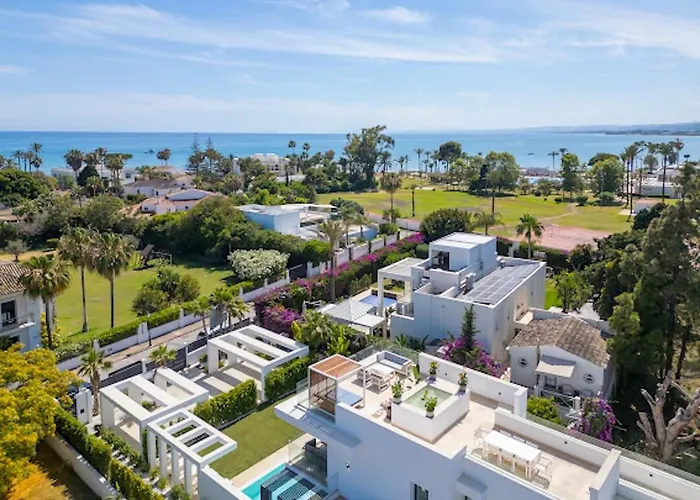 Brand New 7b Zelda Beachside New Golden Mile Feriehus Estepona