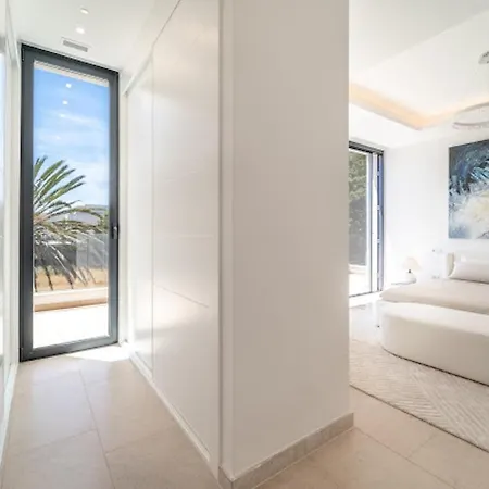 Nyaraló Brand New 7b Zelda Beachside New Golden Mile *