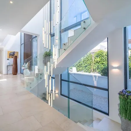 Brand New 7b Zelda Beachside New Golden Mile