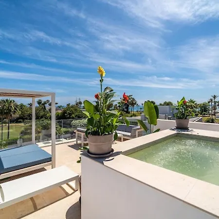 度假居 Brand New 7b Zelda Beachside New Golden Mile *