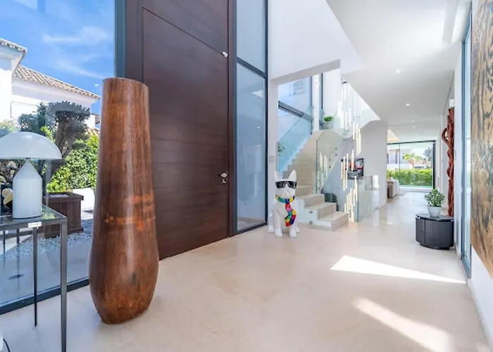 Brand New 7b Zelda Beachside New Golden Mile